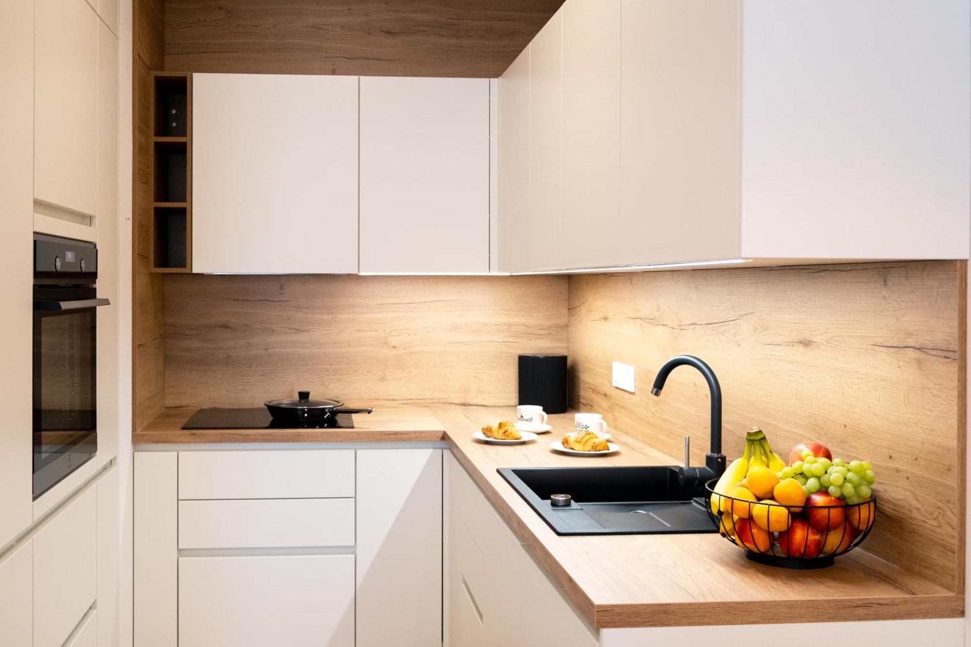 לובליאנה Masarykova Residence - Modern 1-Bedroom In City Center & Free Parking מראה חיצוני תמונה